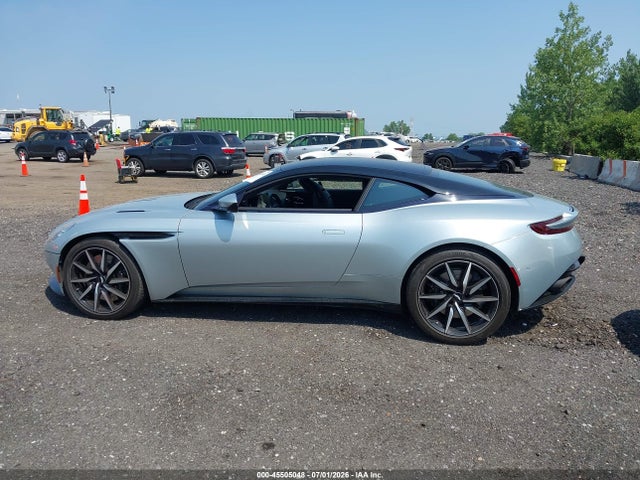 Aston Martin Db11 Launch Edition 2017 SCFRMFAV1HGL02099 Image 14