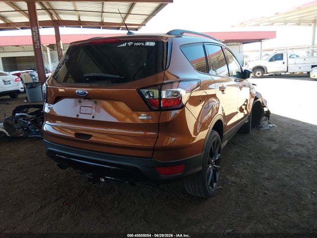 45505054 :رقم المزاد ، 1FMCU9G99HUE97494 vin ، 2017 Ford Escape Se مزاد بيع