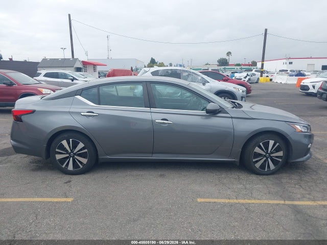 1N4BL4DV9NN337506 Nissan Altima Sv Fwd