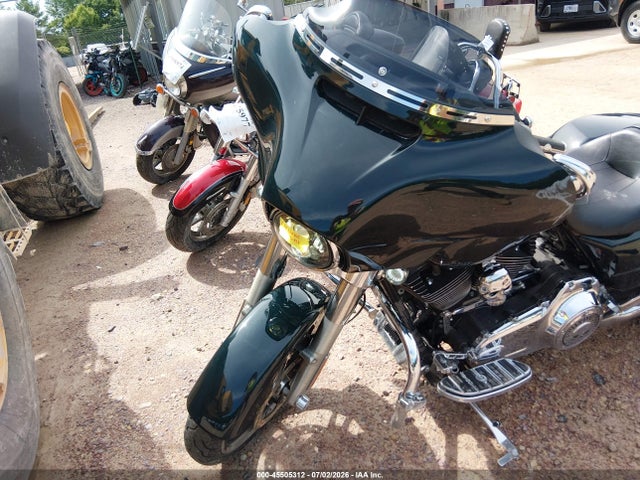 Harley-Davidson Flhx Street Glide 2014 1HD1KBM10EB655783 Image 2