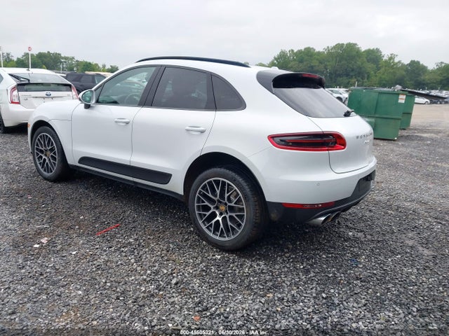 Porsche Macan Sport Edition 2018 WP1AA2A52JLB23434 Image 3