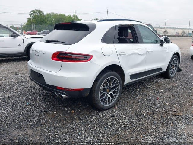Porsche Macan Sport Edition 2018 WP1AA2A52JLB23434 Image 4