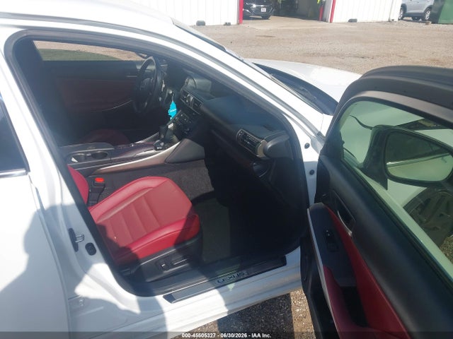 Продаж на аукціоні авто 2019 Lexus Is 300, vin: JTHC81D21K5037487, номер лоту: 45505327