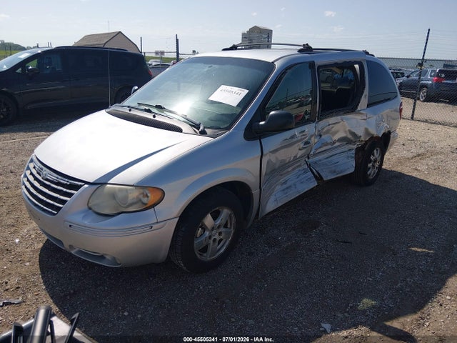 Aukcja sprzedaży 2005 Chrysler Town & Country Touring, vin: 2C4GP54L35R208611, numer aukcji: 45505341