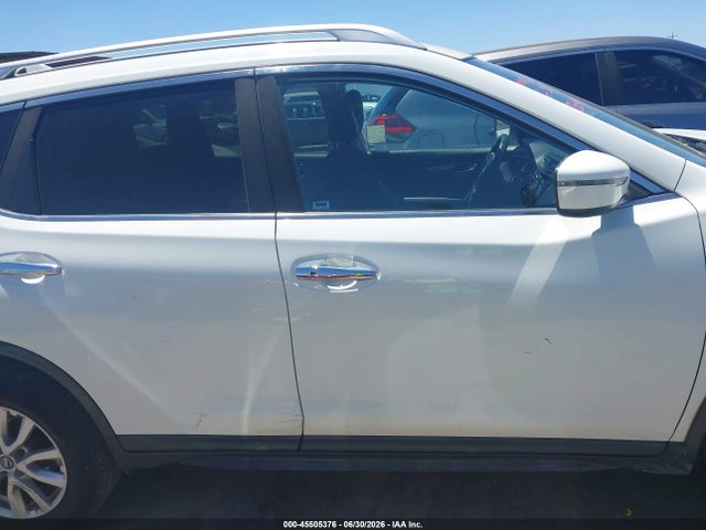 Nissan ROGUE SV 2017 KNMAT2MV1HP584120 Image 13