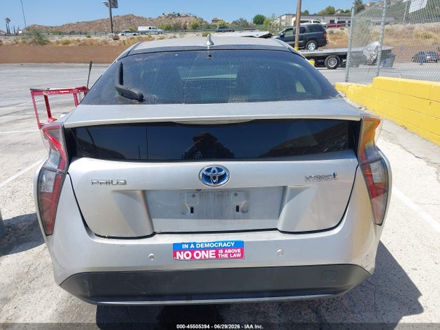Toyota Prius Three 2017 JTDKARFU9H3049423 Image 16