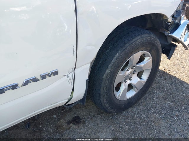 Aukcja sprzedaży 2022 Ram 1500 Big Horn  4x4 5'7 Box, vin: 1C6SRFFT6NN242277, numer aukcji: 45505416