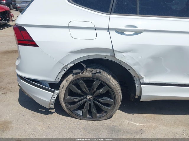 45505417 :رقم المزاد ، 3VV2B7AX1MM051132 vin ، 2021 Volkswagen Tiguan 2.0t Se/2.0t Se R-line Black/2.0t Sel مزاد بيع