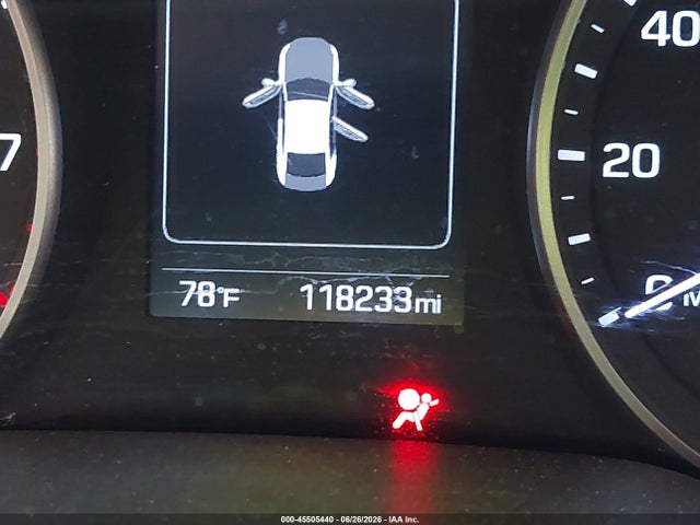 5NPD84LF3JH218651 Hyundai ELANTRA SEL