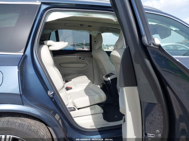 Продаж на аукціоні авто 2024 Volvo Xc90 B5 Plus Bright Theme, vin: YV4L12PE5R1190406, номер лоту: 45505510