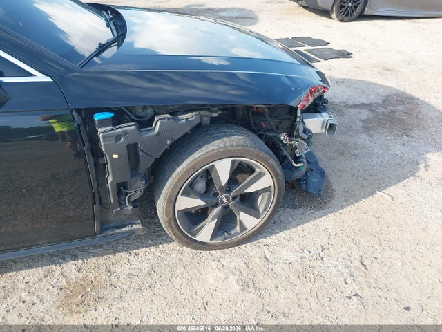Продаж на аукціоні авто 2017 Audi A4 Premium Plus, vin: WAUENAF42HN006255, номер лоту: 45505516