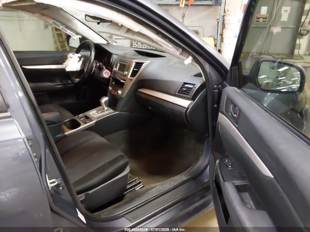 Auction sale of the 2014 Subaru Legacy 2.5i Premium, vin: 4S3BMBC69E3004207, lot number: 45505536