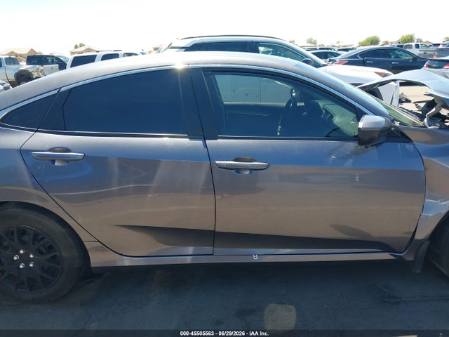 Продажа на аукционе авто 2017 Honda Civic Lx, vin: 19XFC2F50HE028402, номер лота: 45505563