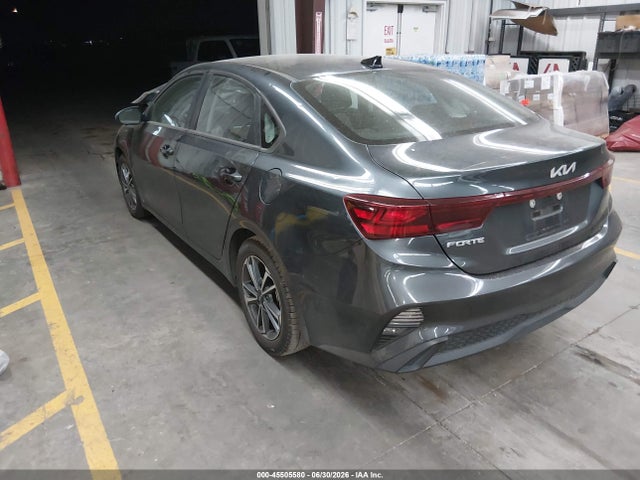 KIA Forte Lxs 2023 3KPF24AD6PE645086 Image 3