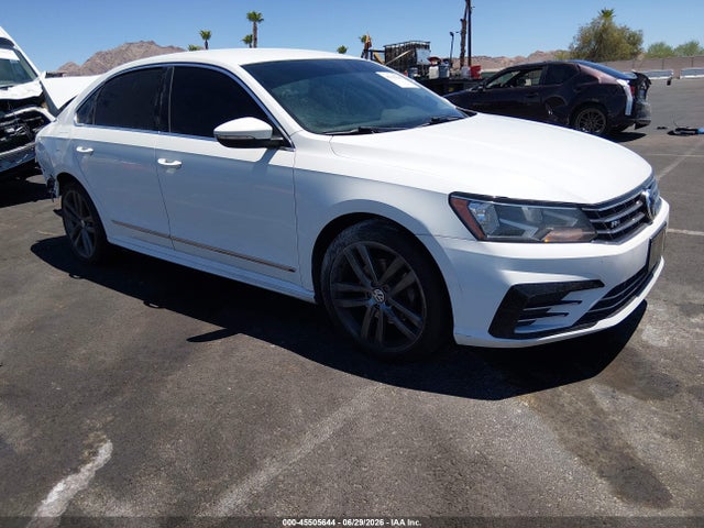 Продаж на аукціоні авто 2016 Volkswagen Passat 1.8t R-line, vin: 1VWAT7A33GC041998, номер лоту: 45505644
