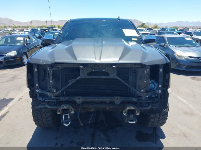 1GCVKREC0HZ139432 Chevrolet Silverado 1500 Lt
