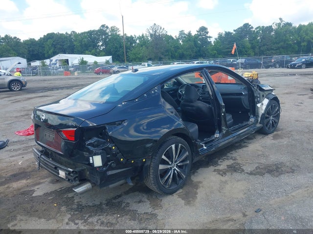 1N4BL4CV5NN343126 Nissan Altima Sr Fwd