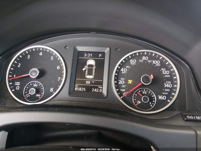 2016 Volkswagen Tiguan S მანქანა იყიდება აუქციონზე, vin: WVGBV7AX4GW587837, აუქციონის ნომერი: 45505743