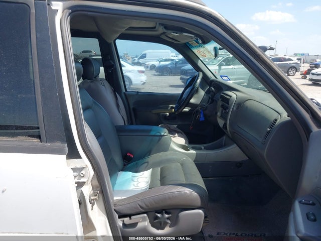 2001 Ford Explorer Sport Trac მანქანა იყიდება აუქციონზე, vin: 1FMZU67E21UB50777, აუქციონის ნომერი: 45505752