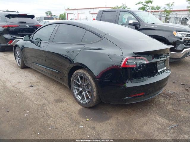 Tesla Model 3 Long Range Dual Motor All-wheel Drive 2022 5YJ3E1EB7NF158519 Image 3