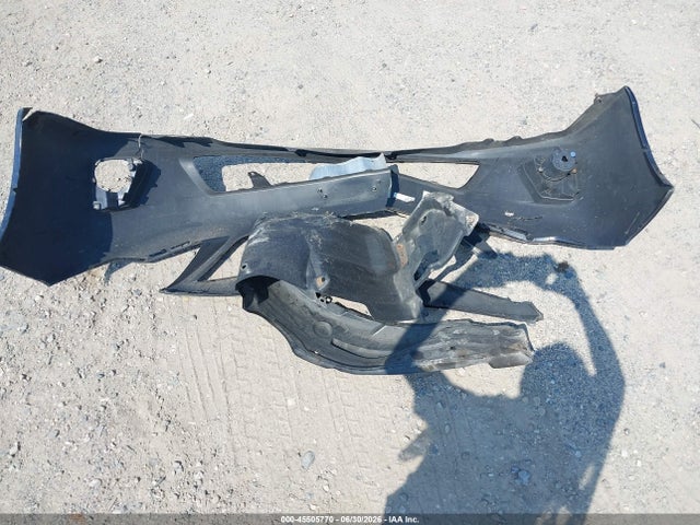45505770 :رقم المزاد ، 2T1BU4EE3BC558264 vin ، 2011 Toyota Corolla Le مزاد بيع