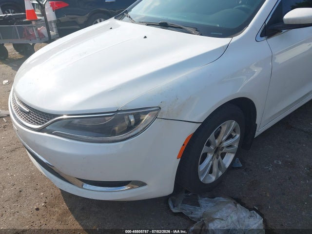 Продаж на аукціоні авто 2015 Chrysler 200 Limited, vin: 1C3CCCAB0FN569131, номер лоту: 45505787
