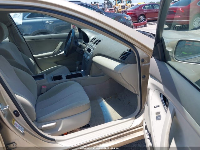 Продаж на аукціоні авто 2011 Toyota Camry Le, vin: 4T1BF3EK2BU154638, номер лоту: 45505793
