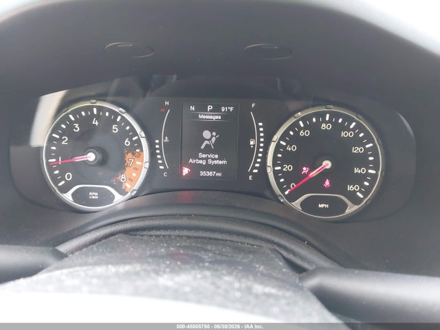 45505798 :رقم المزاد ، ZACCJABT6FPB27054 vin ، 2015 Jeep Renegade Latitude مزاد بيع