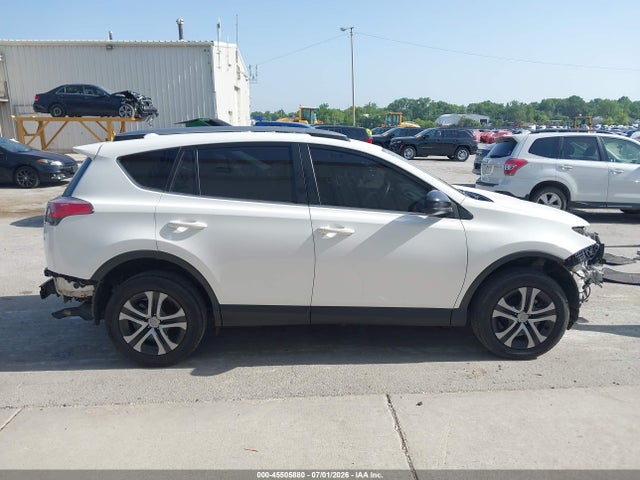 Aukcja sprzedaży 2018 Toyota Rav4 Le, vin: JTMZFREV9JJ727521, numer aukcji: 45505880