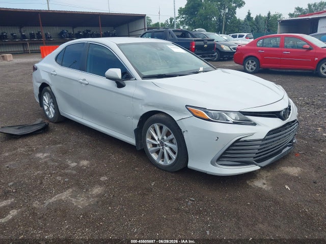 2023 Toyota Camry Le მანქანა იყიდება აუქციონზე, vin: 4T1C11BK8PU079513, აუქციონის ნომერი: 45505887