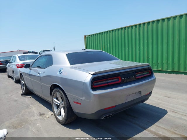 2016 Dodge Challenger Sxt მანქანა იყიდება აუქციონზე, vin: 2C3CDZAG9GH166237, აუქციონის ნომერი: 45505892