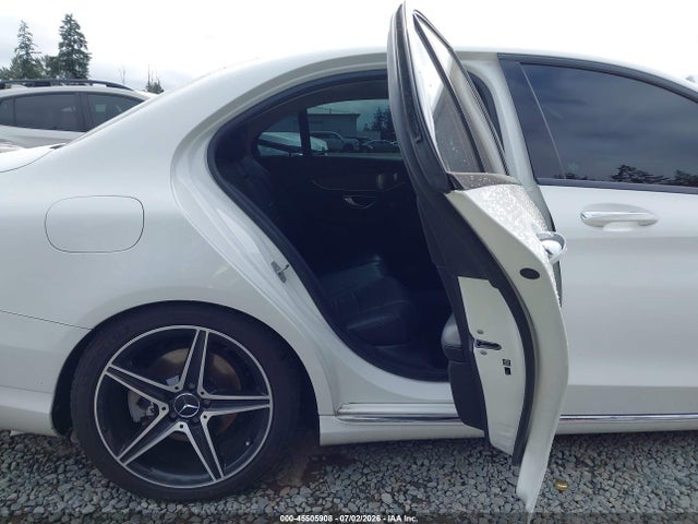 55SWF4KB8GU168090 Mercedes-Benz C 300 4matic