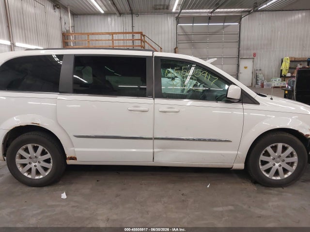 2013 Chrysler Town & Country Touring მანქანა იყიდება აუქციონზე, vin: 2C4RC1BG9DR780459, აუქციონის ნომერი: 45505917