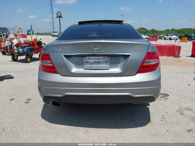 Aukcja sprzedaży 2015 Mercedes-benz C 250, vin: WDDGJ4HB1FG390881, numer aukcji: 45505945