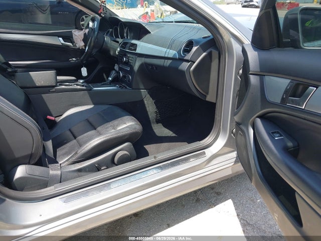Aukcja sprzedaży 2015 Mercedes-benz C 250, vin: WDDGJ4HB1FG390881, numer aukcji: 45505945