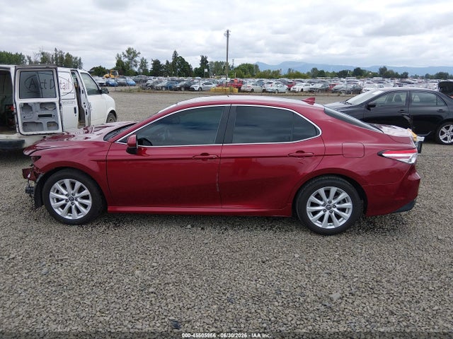 4T1B11HK1KU717693 Toyota CAMRY LE