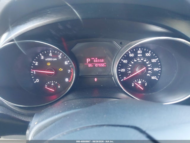 KIA SEDONA LX 2016 KNDMB5C19G6157594 Image 7