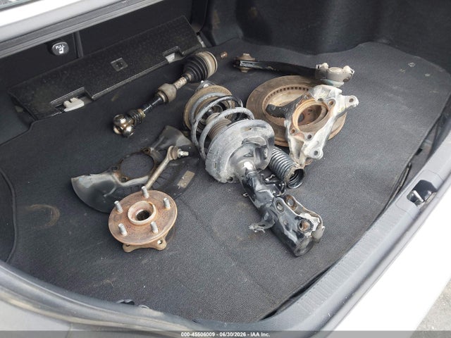 4T1B21HK3JU007562 Toyota Camry Hybrid Xle