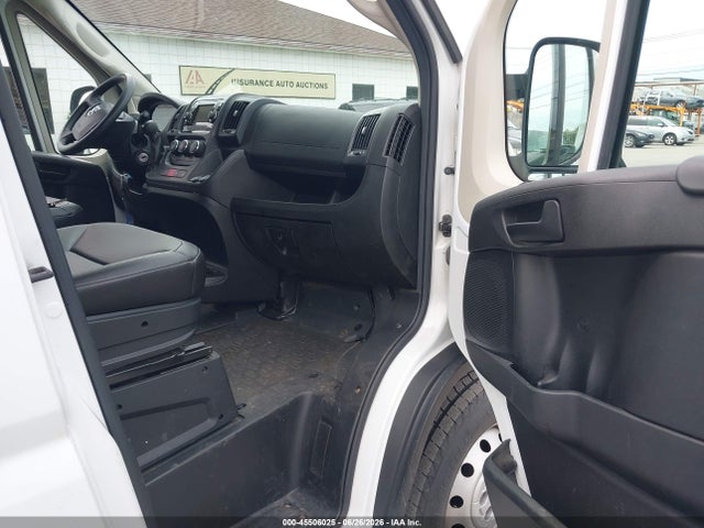 Продажа на аукционе авто 2019 Ram Promaster 2500 Window Van High Roof 159 Wb, vin: 3C6TRVPG2KE502514, номер лота: 45506025