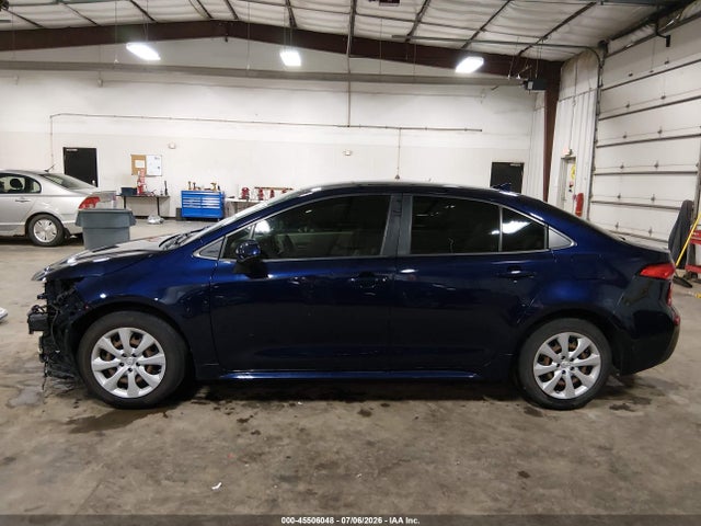 2021 Toyota Corolla Le მანქანა იყიდება აუქციონზე, vin: JTDEPMAE0MJ183595, აუქციონის ნომერი: 45506048