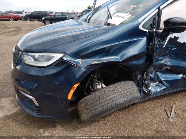 2025 Chrysler Pacifica Select მანქანა იყიდება აუქციონზე, vin: 2C4RC1BG1SR555997, აუქციონის ნომერი: 45506063
