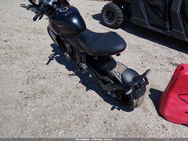 Triumph Motorcycle Trident 660 2022 SMTL10ULXNTAX3255 Image 3