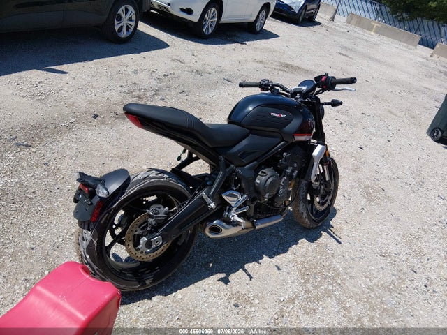 Triumph Motorcycle Trident 660 2022 SMTL10ULXNTAX3255 Image 4
