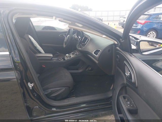 Продажа на аукционе авто 2015 Chrysler 200 Limited, vin: 1C3CCCAB6FN576665, номер лота: 45506137