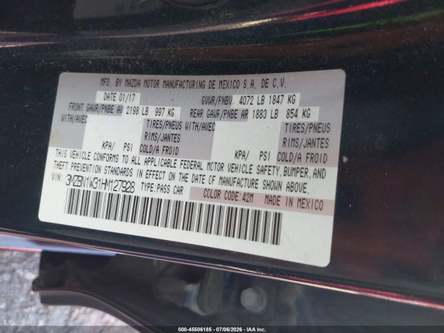 45506185 :رقم المزاد ، 3MZBN1W31HM127928 vin ، 2017 Mazda Mazda3 Grand Touring مزاد بيع