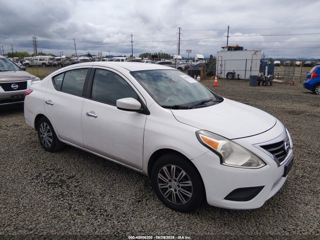 45506200 :رقم المزاد ، 3N1CN7AP5FL906839 vin ، 2015 Nissan Versa 1.6 S/1.6 S+/1.6 Sl/1.6 Sv مزاد بيع