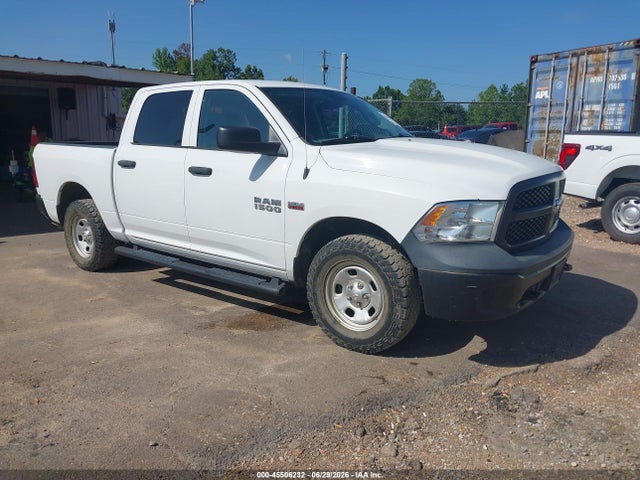 Продажа на аукционе авто 2018 Ram 1500 Tradesman  4x4 5'7 Box, vin: 1C6RR7KT7JS318952, номер лота: 45506232