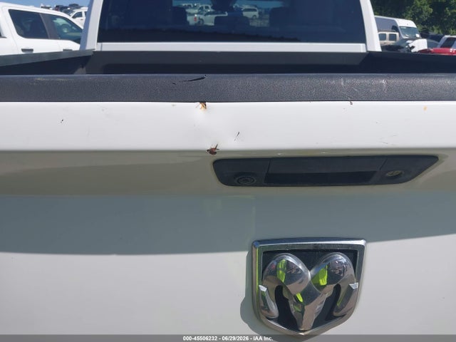 Продажа на аукционе авто 2018 Ram 1500 Tradesman  4x4 5'7 Box, vin: 1C6RR7KT7JS318952, номер лота: 45506232