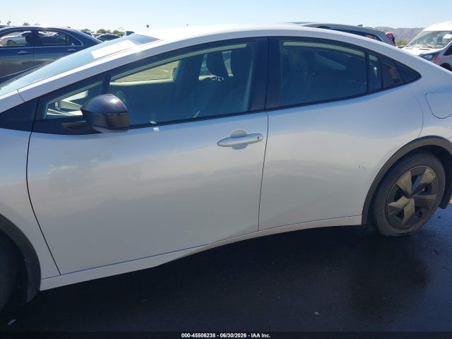 JTDACACU4T3059264 Toyota Prius Plug-in Hybrid Se