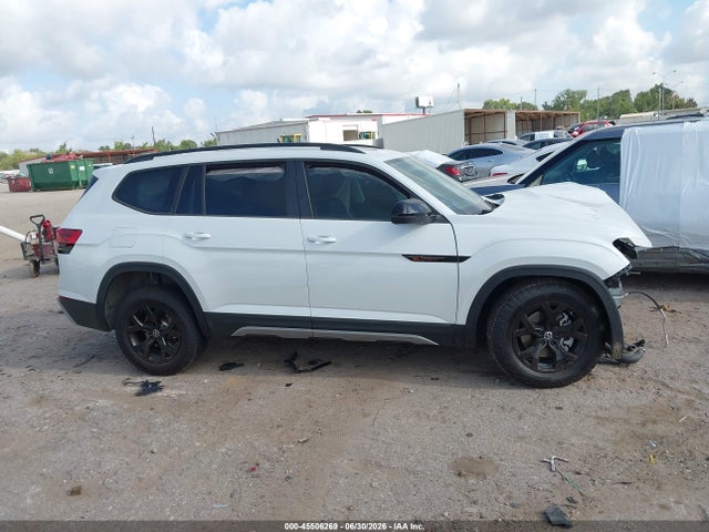 2026 Volkswagen Atlas Peak Edition მანქანა იყიდება აუქციონზე, vin: 1V2CN2CA2TC545083, აუქციონის ნომერი: 45506269